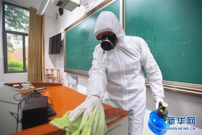 1125702676_15840026940101n