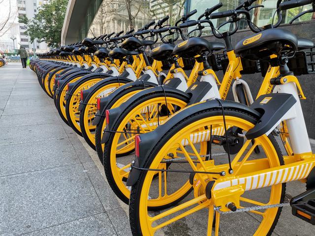 美團(tuán)單車(chē)啟動(dòng)新款車(chē)置換 首批1萬(wàn)輛新車(chē)亮相昆明