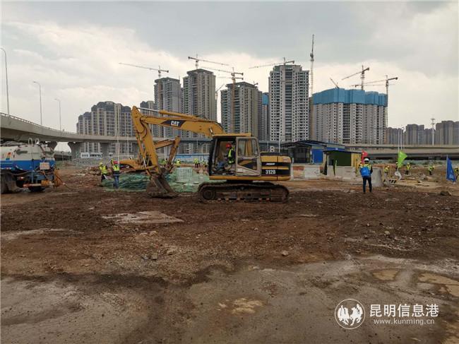 羅衙互通立交復(fù)工現(xiàn)場 羅衙互通立交復(fù)工現(xiàn)場