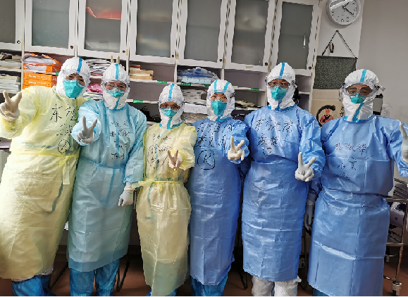 【防疫科普】“疫”線醫(yī)護人員如何疏泄情緒，應(yīng)對替代性創(chuàng)傷沖擊？