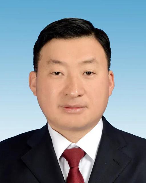 麗江7名市管干部任前公示公告