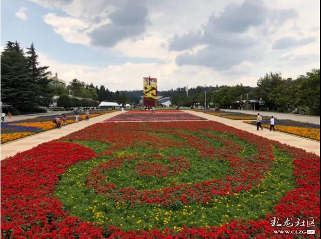 圖自彩龍社區(qū)@傲雪梅