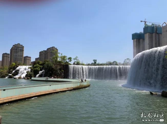 圖自彩龍社區(qū)@傲雪梅1