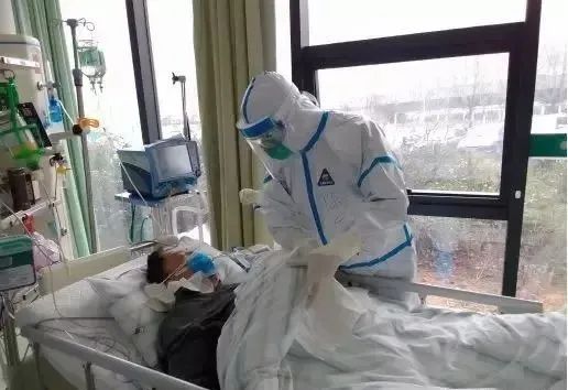 55天丨上海專家陳爾真的武漢時(shí)間