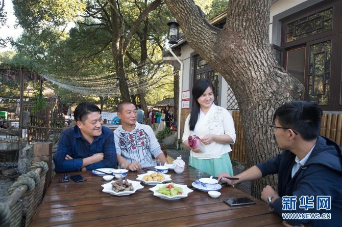 (在習(xí)近平新時(shí)代中國特色社會(huì)主義思想指引下——新時(shí)代新作為新篇章·習(xí)近平總書記關(guān)切事·圖文互動(dòng))(5)在“浙”里看見美麗中國