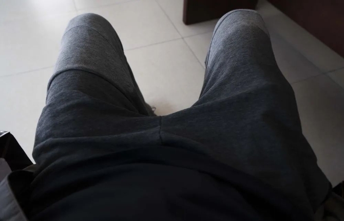 角落里，閃亮著耀眼的光芒