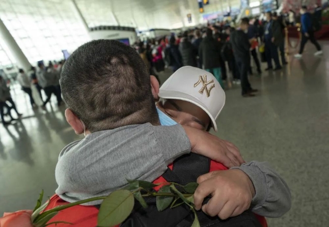 角落里，閃亮著耀眼的光芒