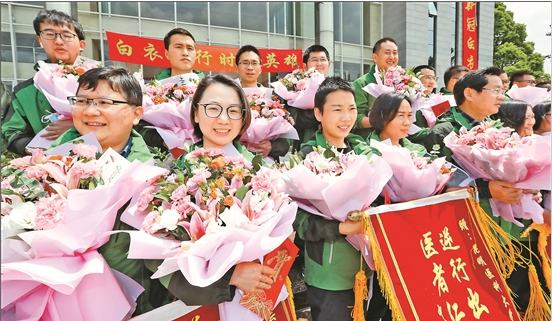 1586218499(1) 1586218499(1)