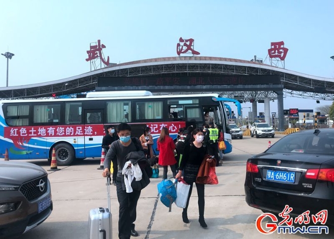 圖片故事丨解封前的武漢有序重啟，我們期待“你”光彩重生！