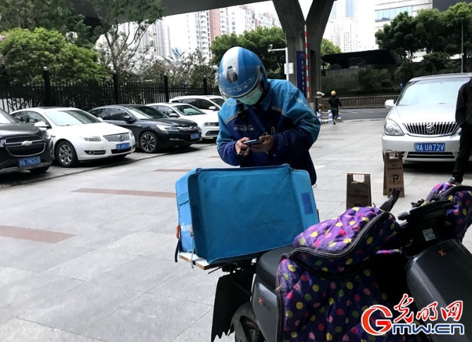 圖片故事丨解封前的武漢有序重啟，我們期待“你”光彩重生！