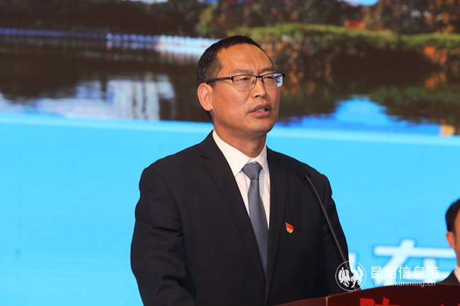 安寧市委書記張勤勛做陳述 蔣林昆供圖