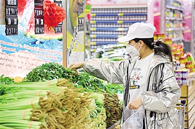 黑龍江綏芬河口岸:守住“三道防線” 確保不漏一人 黑龍江綏芬河口岸:守住“三道防線” 確保不漏一人