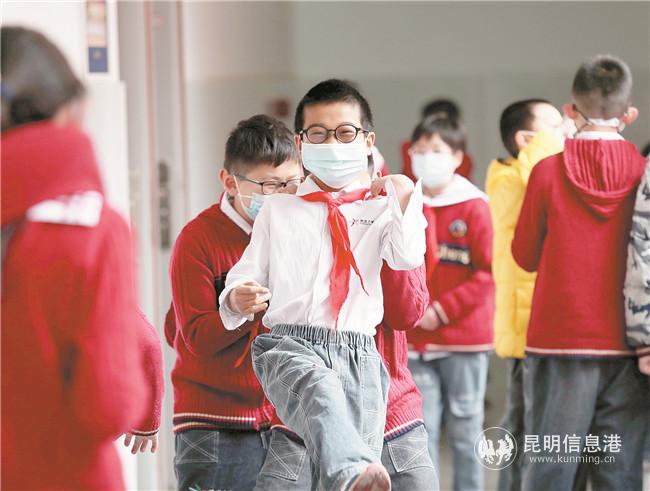 LHX_5124.jpgq LHX_5124.jpgq