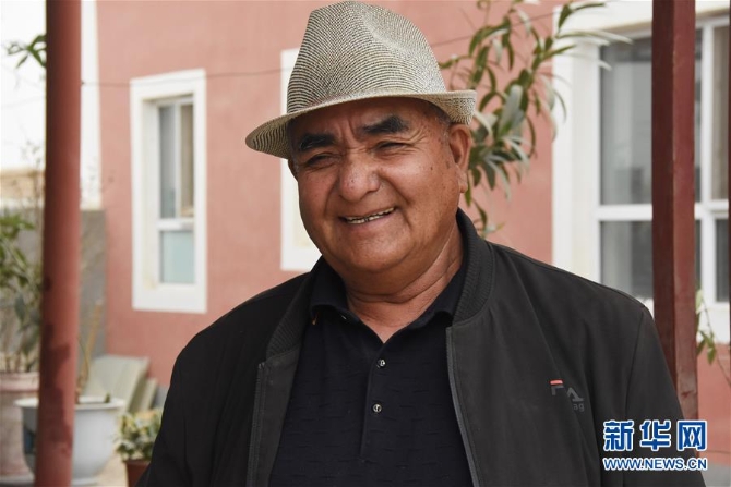 (決戰(zhàn)決勝脫貧攻堅(jiān)·圖文互動(dòng))(3)記者手記:塔里木盆地的“感恩樹”