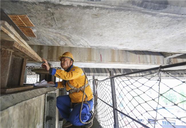 0504_3 (1) 0504_3 (1)