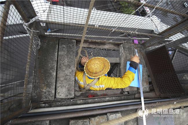 0504_5 (1) 0504_5 (1)