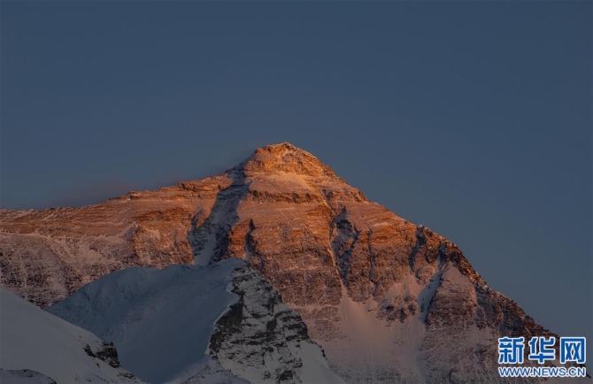 （2020珠峰高程測量）（5）珠峰夕照