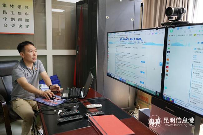 講解介紹直播“帶崗”情況