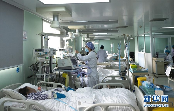 （健康）（9）護士節(jié)里忙碌的天使