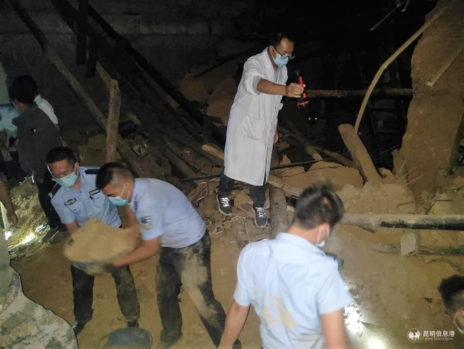 0519_1.jpg 0519_1.jpg