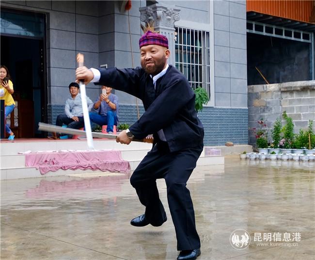 嘟達傳統(tǒng)體育項目。記者徐毅杰 攝3