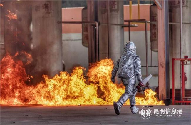 294b77e69275d2c38cfc5c774e19ee8 294b77e69275d2c38cfc5c774e19ee8