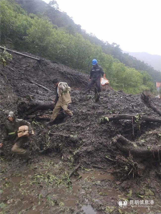 聯(lián)通公司圖4 聯(lián)通公司圖4