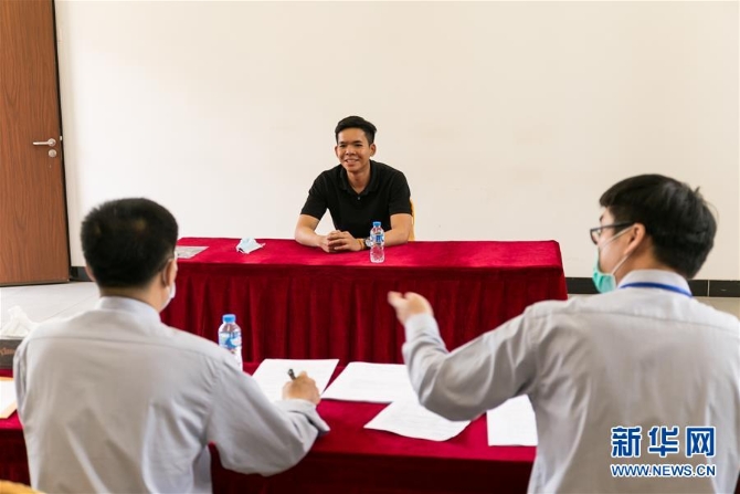 （國際）（5）中老鐵路運營期老撾籍培訓(xùn)學(xué)員面試工作啟動