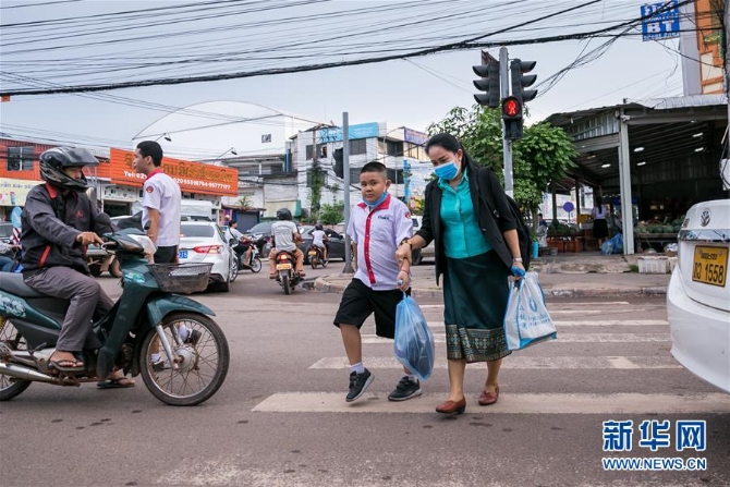 （國際疫情）（5）老撾進一步放松防控 多數(shù)學(xué)生復(fù)課