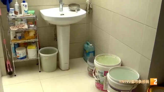 太平新城多小區(qū)停水，居民生活受影響，安寧組織應(yīng)急供水