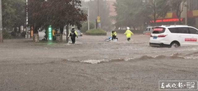 暴雨突襲宣威城