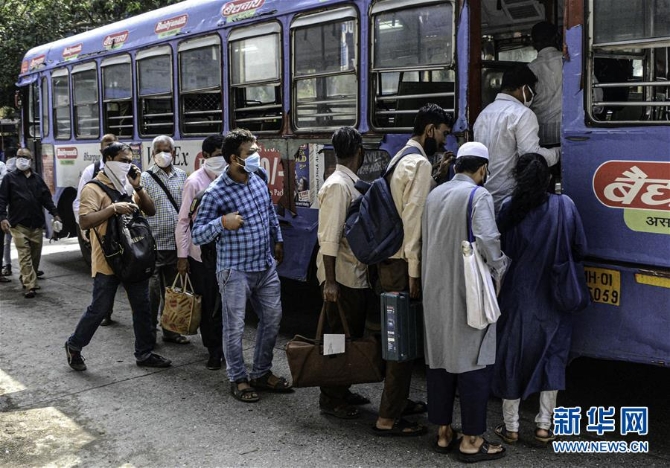 (國(guó)際疫情)(6)印度開(kāi)始分階段放松管控