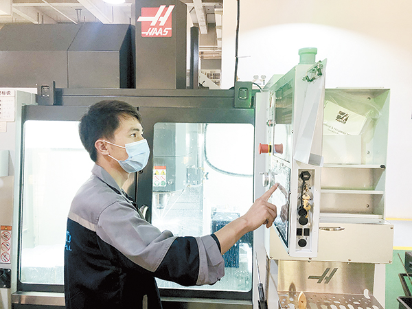 鋼板生產(chǎn)機床1