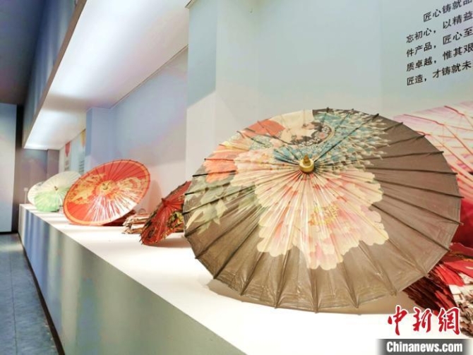 古代人的消暑妙招:戴帽子遮陽(yáng) 夏日舉辦“避暑會(huì)”