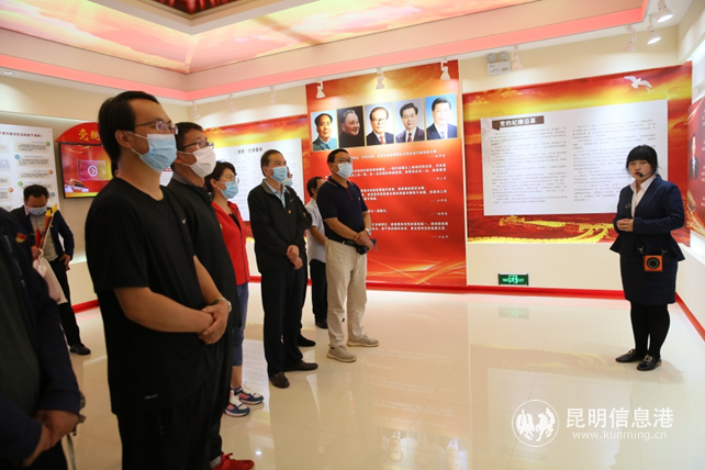 李旭東 攝1 (2) 李旭東 攝1 (2)