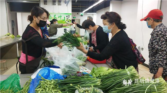 前來購物的市民。