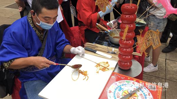 現(xiàn)場制作糖畫 現(xiàn)場制作糖畫