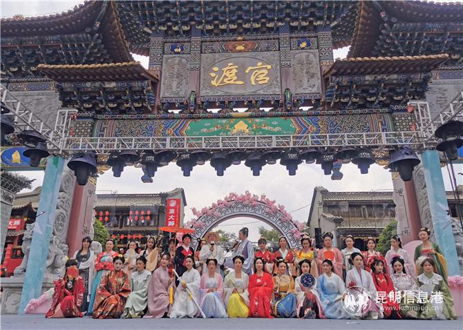 mmexport1593145808992 mmexport1593145808992