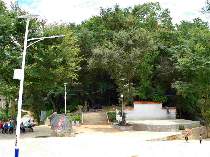 1592464599118860 1592464599118860