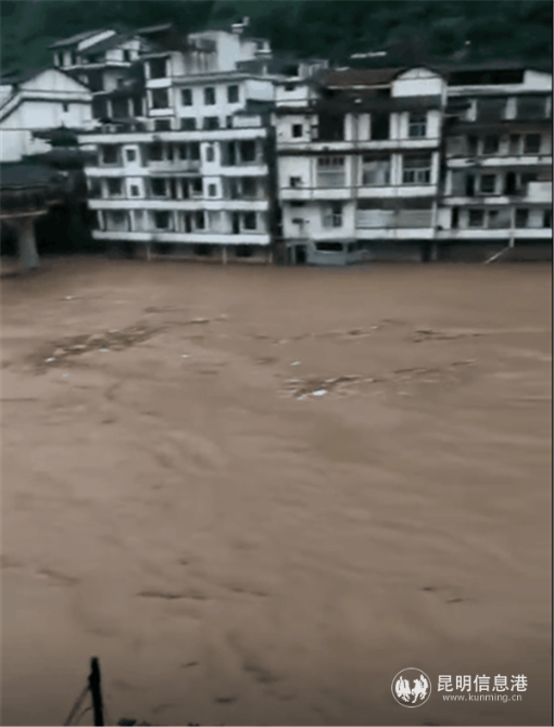 災(zāi)害現(xiàn)場 災(zāi)害現(xiàn)場