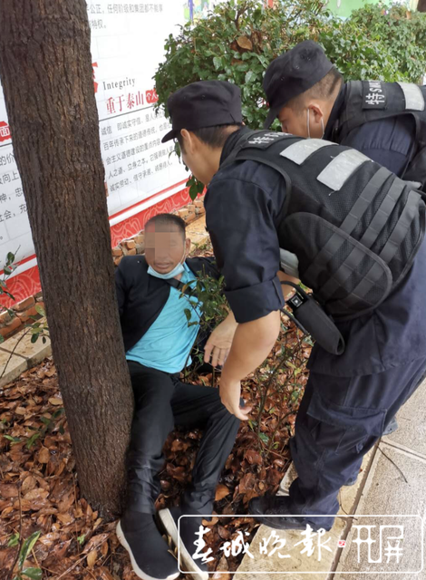 雨中百態(tài) (4)_副本.png