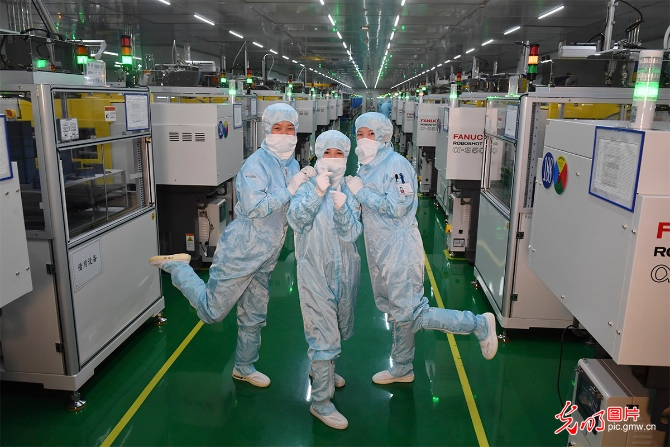 余姚“就業(yè)扶貧崗”上的貴州笑臉