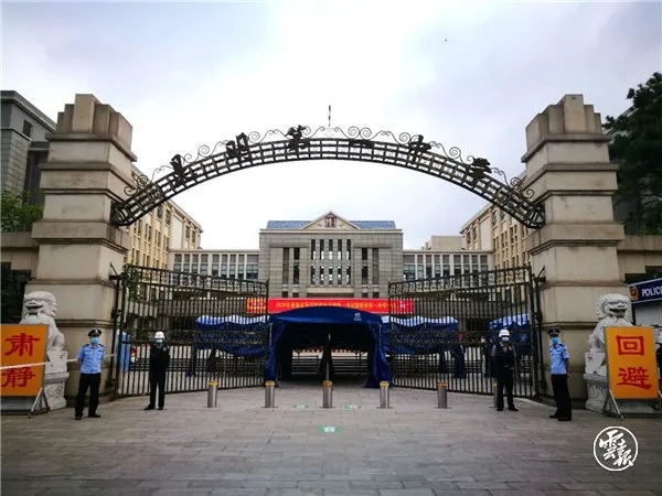 640.webp (1) 640.webp (1)