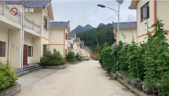 微博話題閱讀破億，全網(wǎng)點擊1.5億鎮(zhèn)雄社會扶貧直播火爆，助