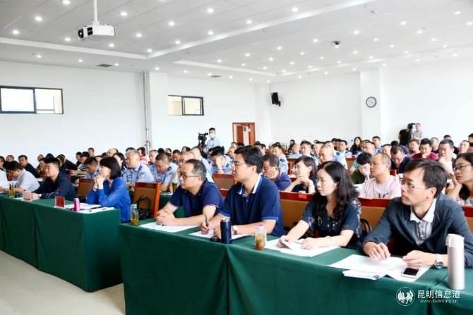 640.webp (1) 640.webp (1)