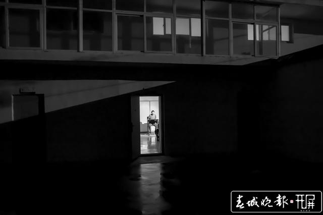 蔣瓊波 曲靖 殺死未婚妻和朋友，他潛逃了24年終被抓