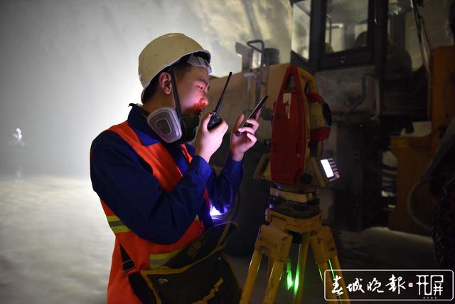 與高溫涌水搏斗1500多個日夜，中老鐵路全長11公里的通達(dá)隧道貫通