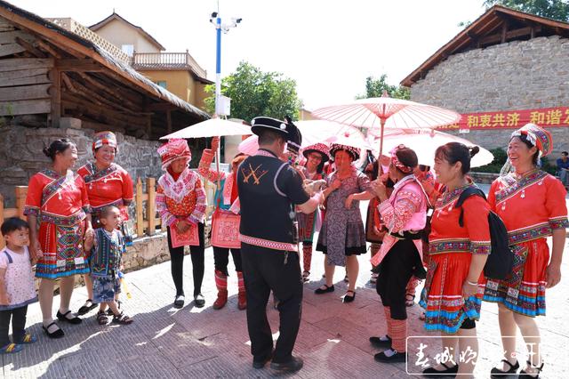跨省旅游開放，曲靖嬉水觀云海賞民俗  康養(yǎng)之旅走一波