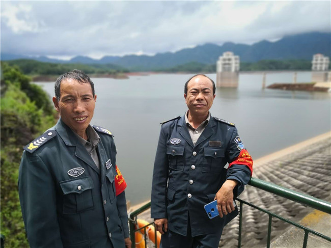 a99acc8dfb1b197ccc1627a344c7f49