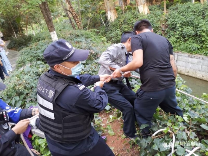 0727_3.jpg 0727_3.jpg